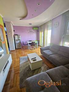 Stan na prodaju-Bulevar Evrope